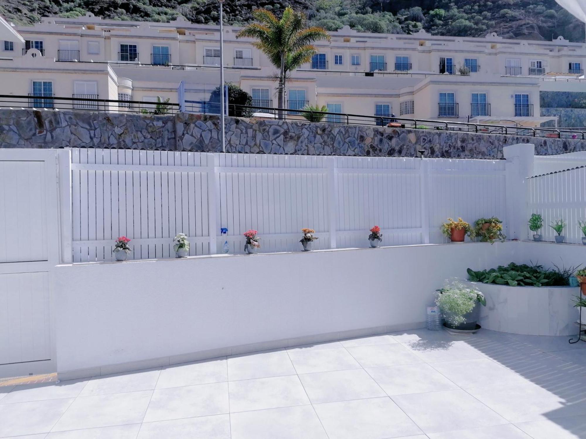 Big Villa Puerto Rico With Heated Saltwater Jacuzzi Pool & Bbq & Private Parking Exterior foto