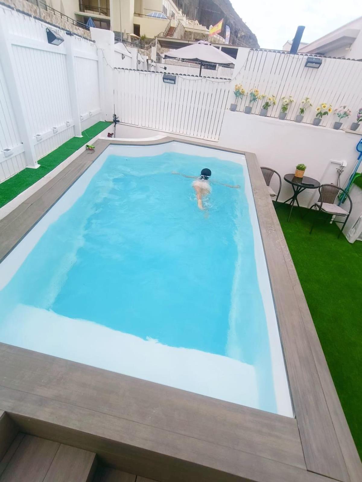 Big Villa Puerto Rico With Heated Saltwater Jacuzzi Pool & Bbq & Private Parking Exterior foto